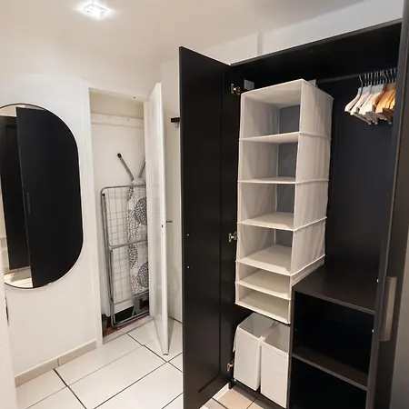 Daire Comfortable In Brussels, 35 M², 3 Persons Brüksel