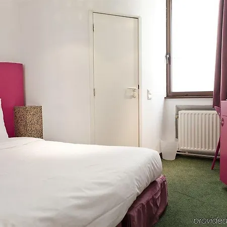 Siru Hotel 3*