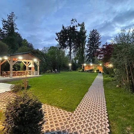 La Victoria Villa *