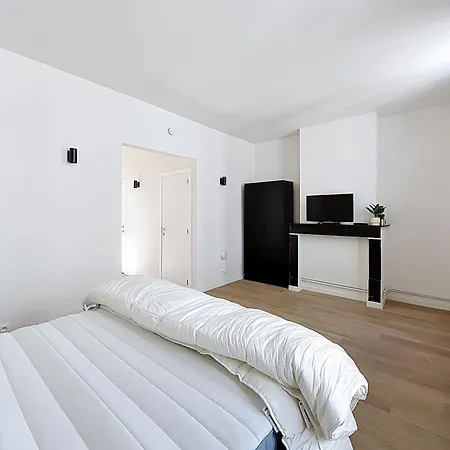 House - * Brüssel