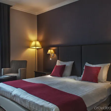 Hotel Nh Carrefour De L'europe Brussels