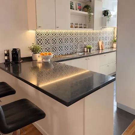 Apartment Charming, Cozy & Elegant In Brussels