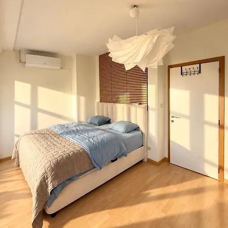 Apartment Duplex Cosy Et Luxueux De 110m2 Avec Terasse Tres Proche De L'atomium *