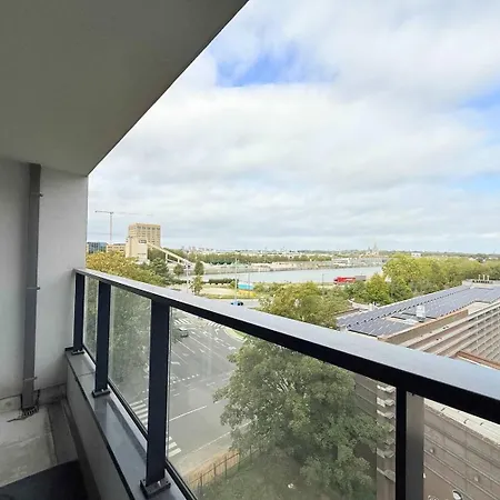 Elegant Near Atomium Ideal For Families Apartment