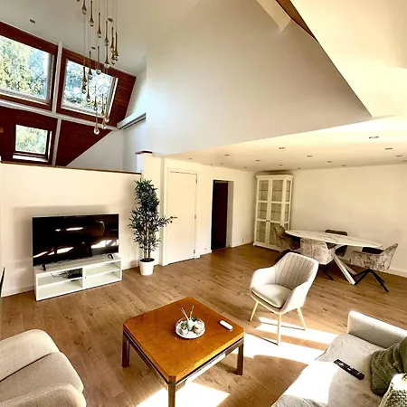 Atypical Duplex Of 100 M Avenue De Tervuren Apartment