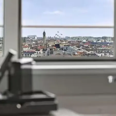 Apartment Penthouse 2 Bdr With 160 View By Reside