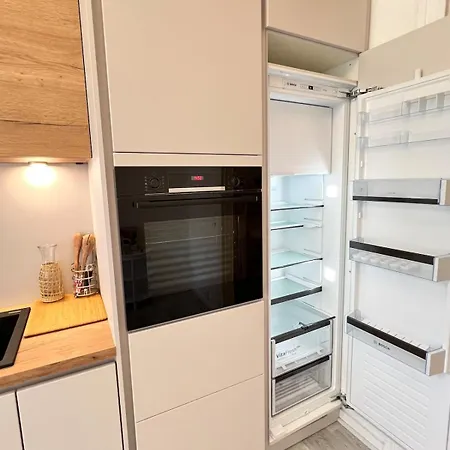 Beautiful Cosy Flat In Perfect Location *