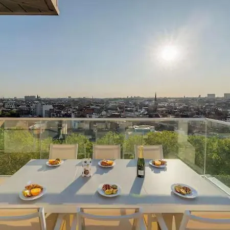 Apartment Penthouse 2 Bdr With 160 View By Reside Brüssel