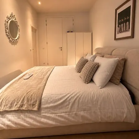 Spacious & Stylish 1-bedroom Retreat Apartment *