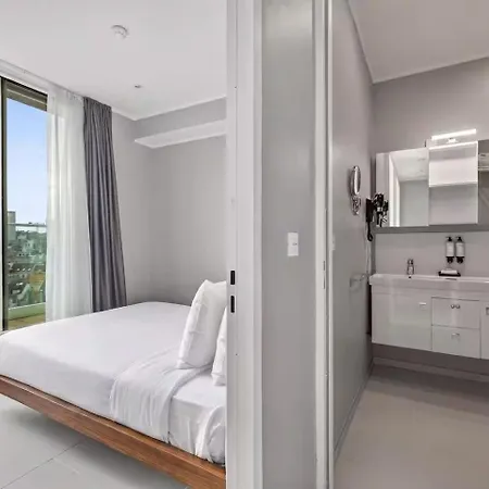 Penthouse 2bdr With 160 Midi 33 By Reside Apartment