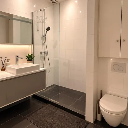 Apartment Spacious & Stylish 1-bedroom Retreat *