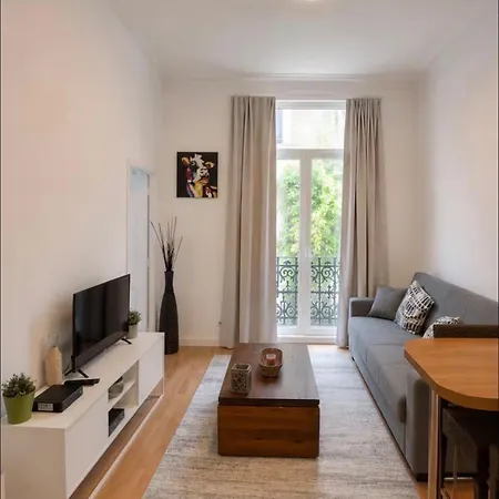 Au Centre D'ixelles Apartment