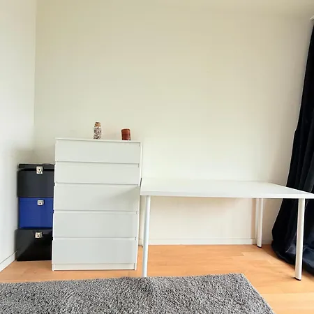 Lovely And Cosy Elegant Near Atomium, Ideal For Families Daire