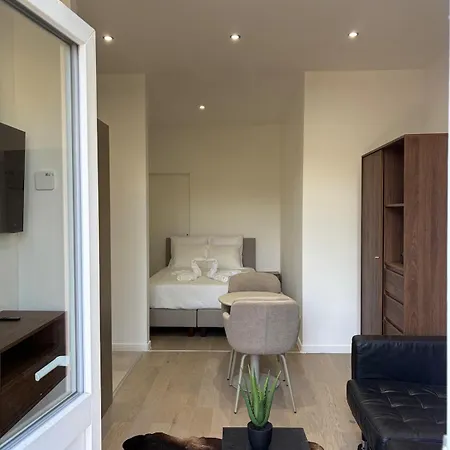 Luxurious And Cozy Flat Near Atomium In Apartment *