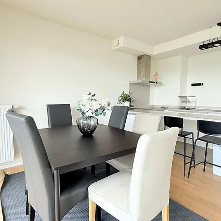 Apartment Elegant Near Atomium Ideal For Families