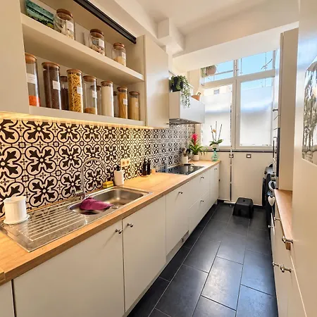 Charming, Cozy & Elegant In *