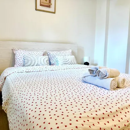 Beautiful Cosy Flat In Perfect Location Apartment *