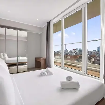 Apartment Three Bdr Penthouse With View Midi 33 By Reside *