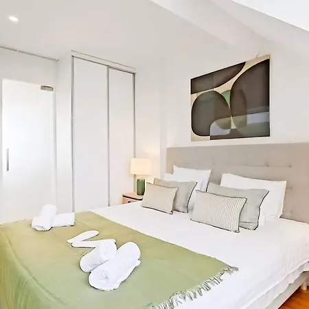 Elegant 3-bedroom In Ixelles Wit