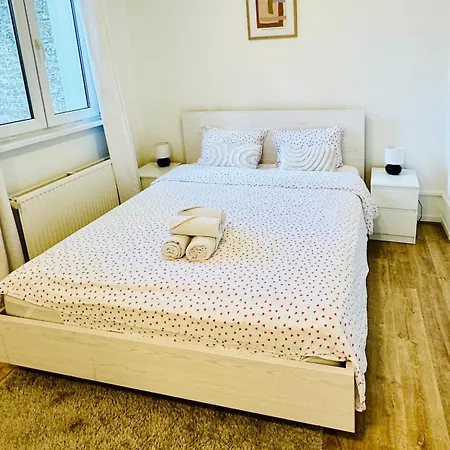 Beautiful Cosy Flat In Perfect Location Apartment