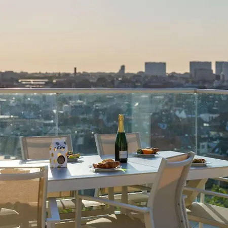 Apartment Penthouse 2bdr With 160 Midi 33 By Reside