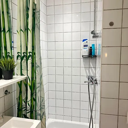 Apartment 5 Minutes From The Train Station *