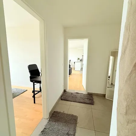 Lovely And Cosy Elegant Near Atomium, Ideal For Families Daire *