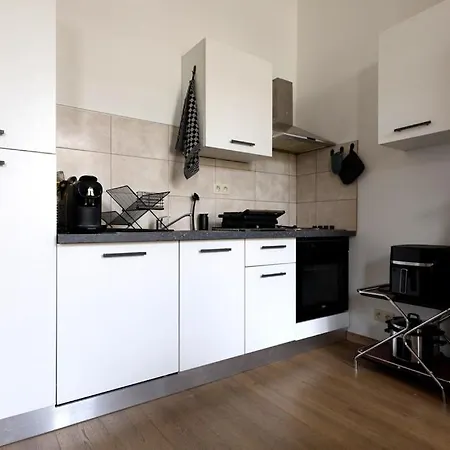 Delaunoy House *
