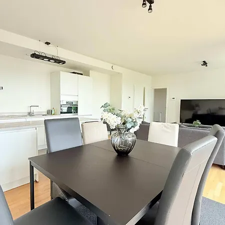 Elegant Near Atomium Ideal For Families Apartment Brüssel