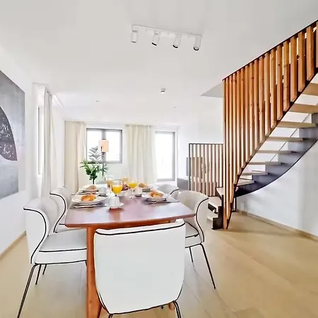 Elegant 3-bedroom In Ixelles Wit Apartment