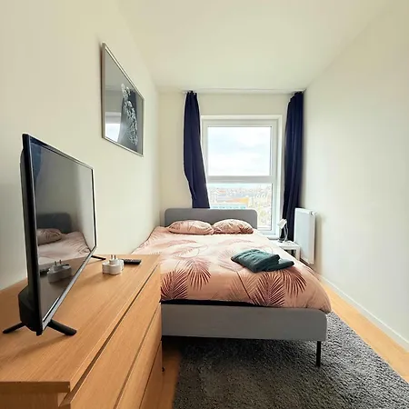 Daire Lovely And Cosy Elegant Near Atomium, Ideal For Families