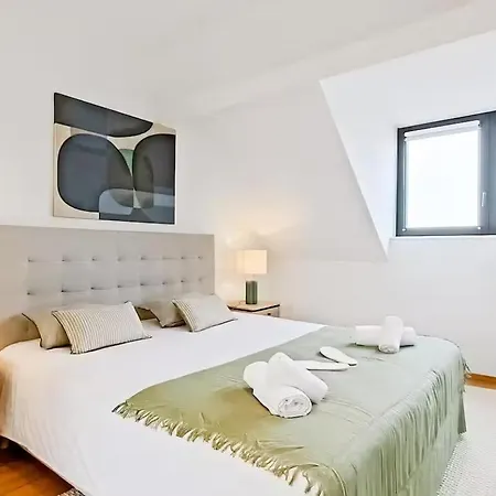 Elegant 3-bedroom In Ixelles Wit Apartment Brüssel