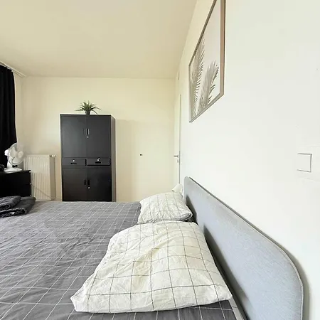 Elegant Near Atomium Ideal For Families Apartment Brüssel
