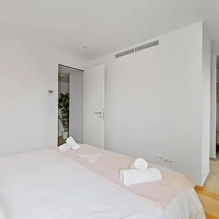 Apartment Elegant 3-bedroom In Ixelles Wit Brüssel