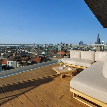 Penthouse 2bdr With 160 Midi 33 By Reside Apartment *