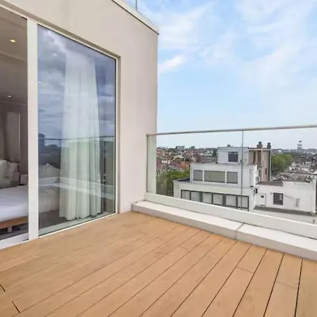 Three Bdr Penthouse With View Midi 33 By Reside Apartment Brüssel