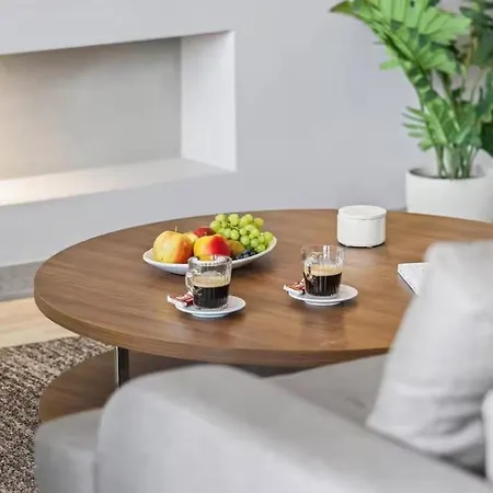Apartment Three Bdr Penthouse With View Midi 33 By Reside