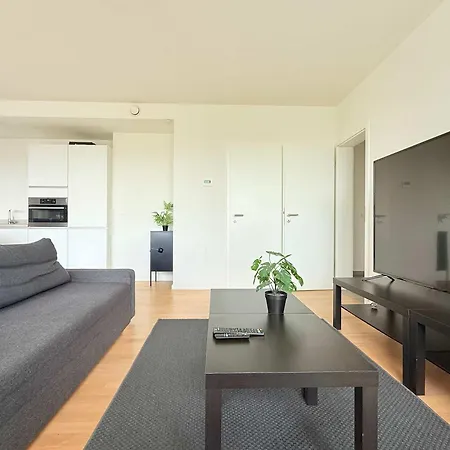 Lovely And Cosy Elegant Near Atomium, Ideal For Families Daire *