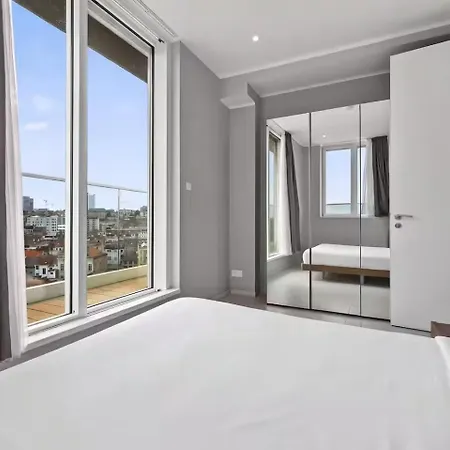 Apartment Penthouse 2bdr With 160 Midi 33 By Reside *