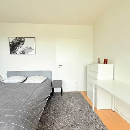 Apartment Elegant Near Atomium Ideal For Families