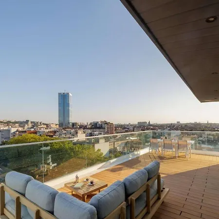 Apartment Penthouse 2bdr With 360 Midi 33 By Reside