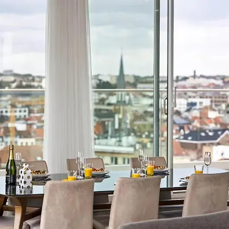 Apartment Penthouse 2bdr With 360 Midi 33 By Reside *