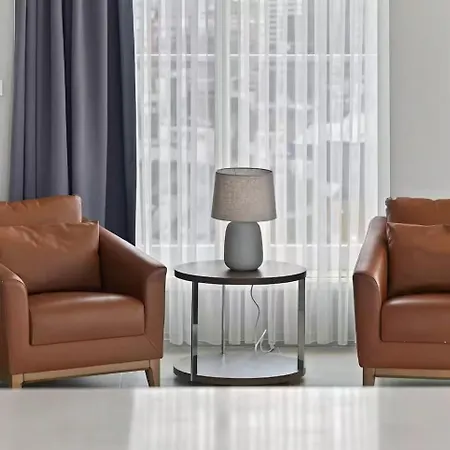 Penthouse 2bdr With 360 Midi 33 By Reside Apartment *