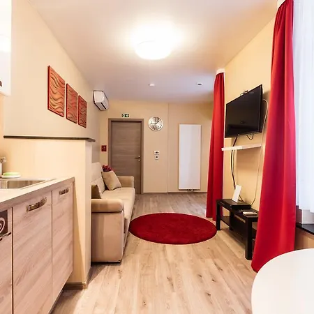 Aparthotel De France 1 2*