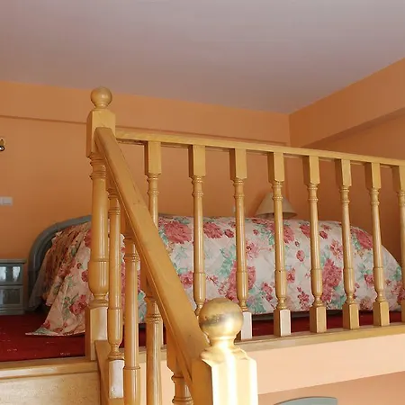 Matignon Szálloda 3*