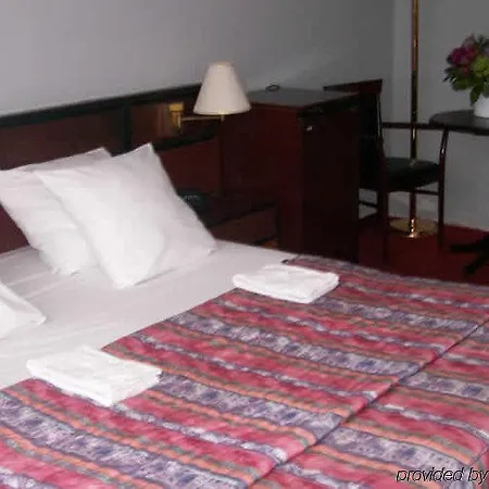 Slina Hotel