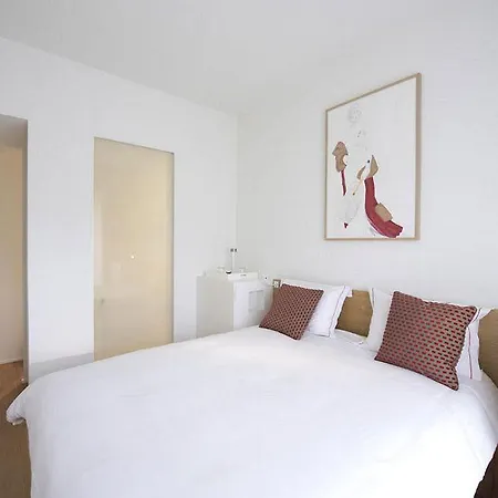 Urban Bed & Breakfast 3*
