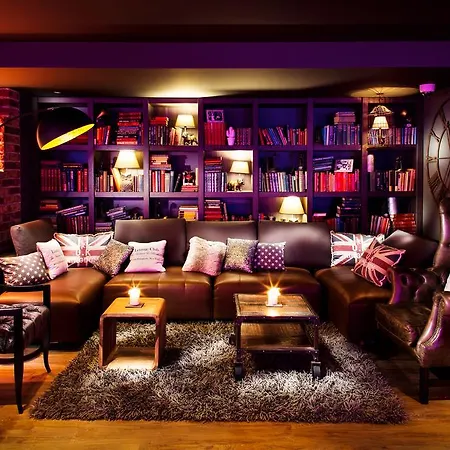 Pentahotel Brussels Centre Hotel 4*