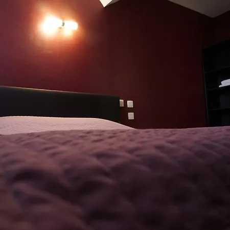 Francois Hotel 2*