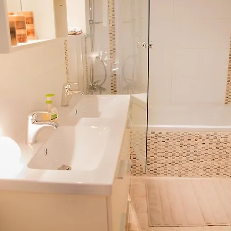 阿基米德旅馆 * 布鲁塞尔